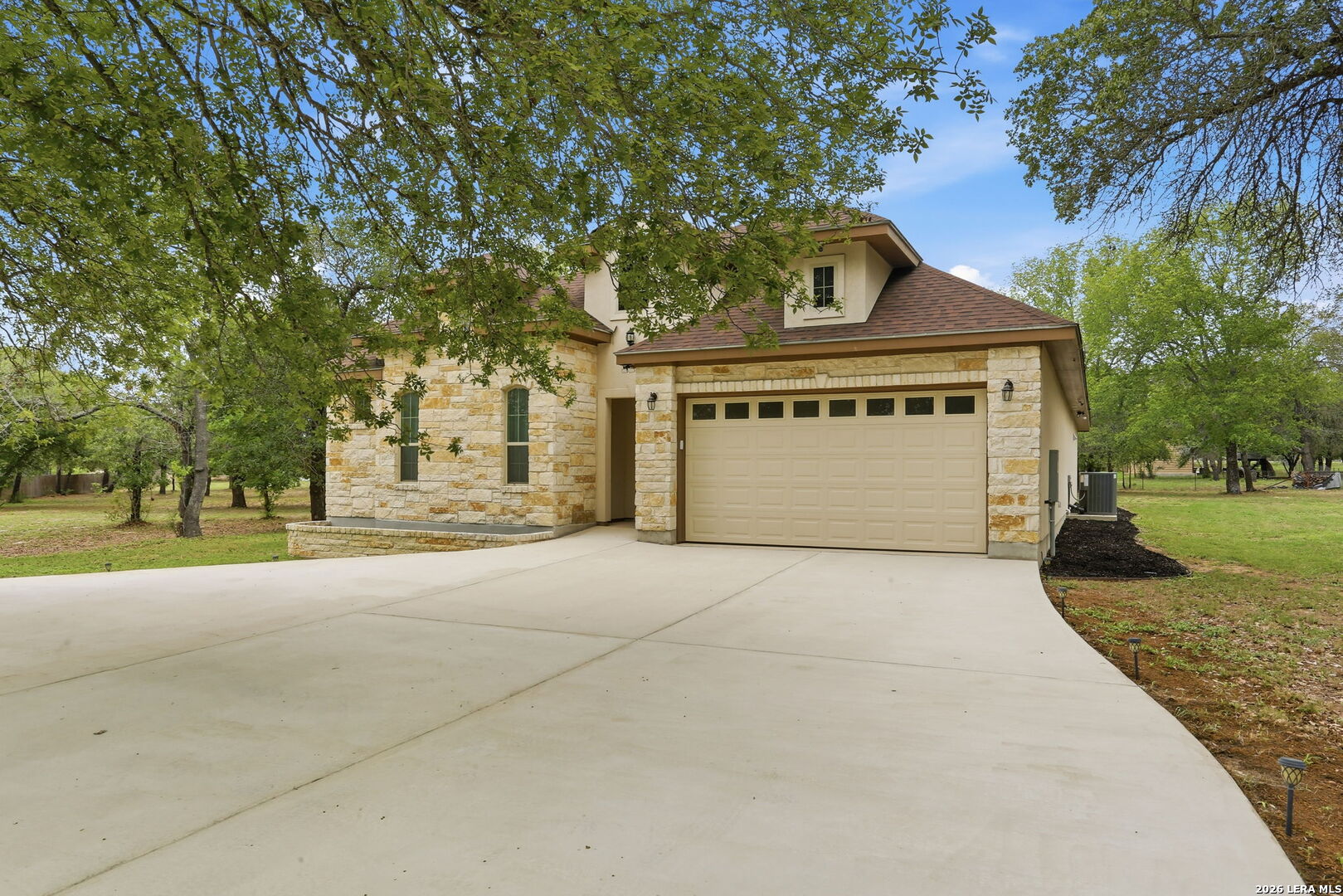 306 County Road 6876