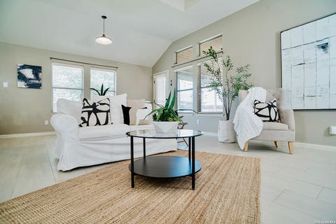 Property photo of 513 Windsor Ct, Schertz, TX 78108