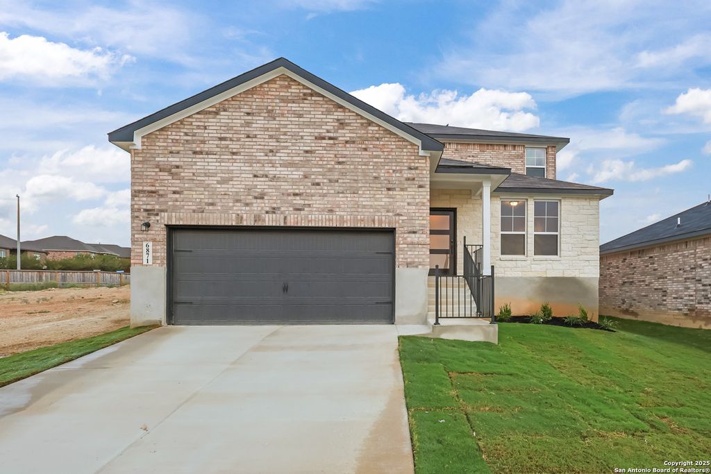 Photo of 6871 Comanche Cave, San Antonio, TX 78247 (MLS # 1862078)