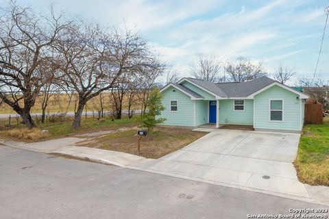 Photo of 342 ferris, San Antonio, TX 78220 (MLS # 1950814)