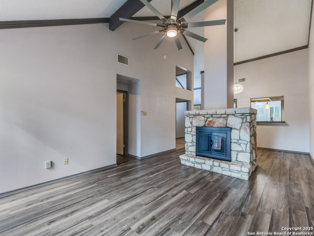 17224 Beacon Woods 1503