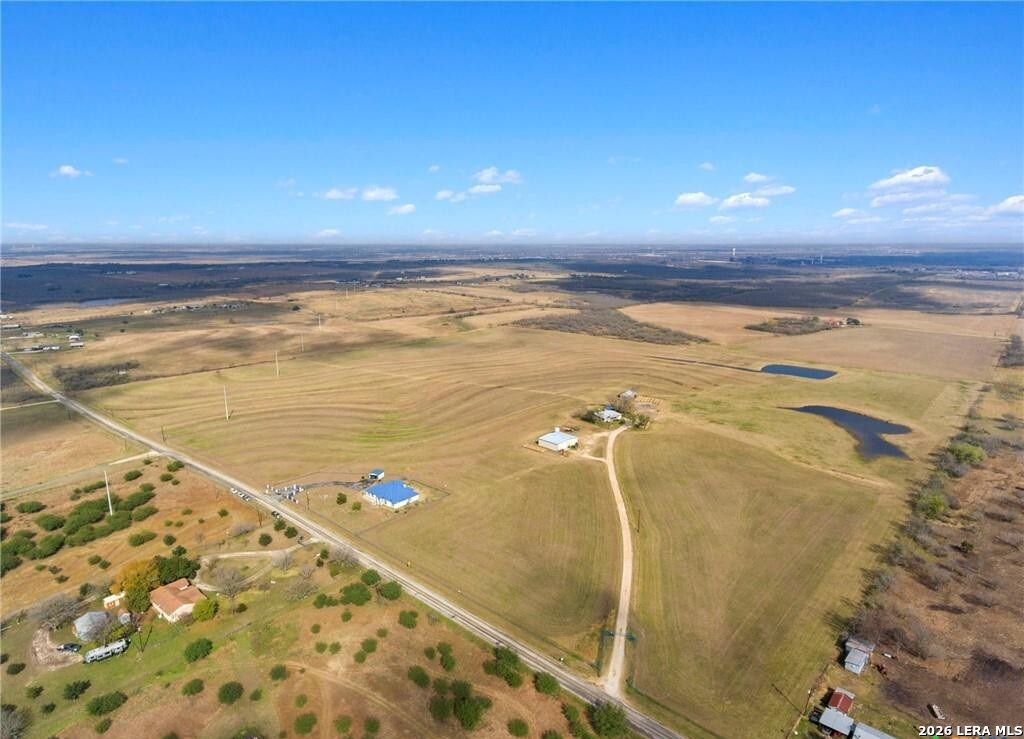 335 & 725 Pioneer Road