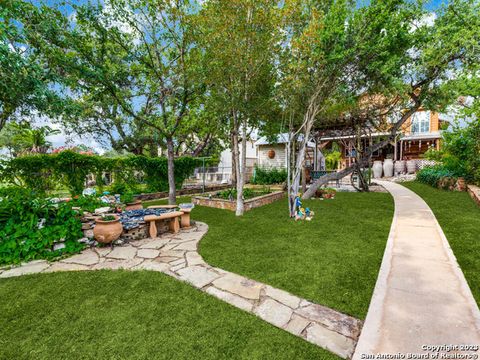 A home in Lakehills