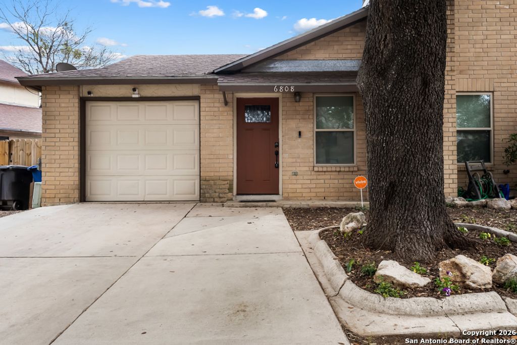 Photo of 6808 Betty Levy, San Antonio, TX 78227 (MLS # 1933496)