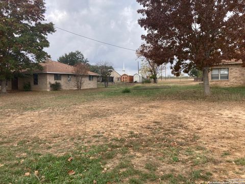 A home in Lytle