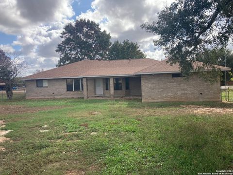 A home in Lytle