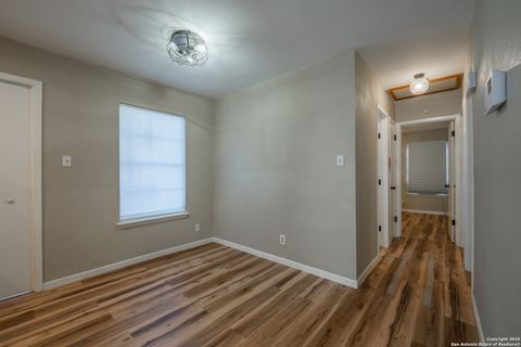 Tiny photo for 235 Odell, San Antonio, TX 78212 (MLS # 1930537)