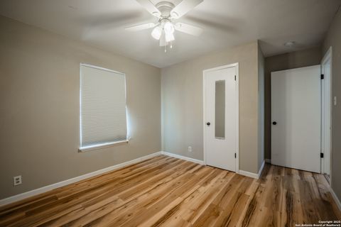 Tiny photo for 235 Odell, San Antonio, TX 78212 (MLS # 1930537)