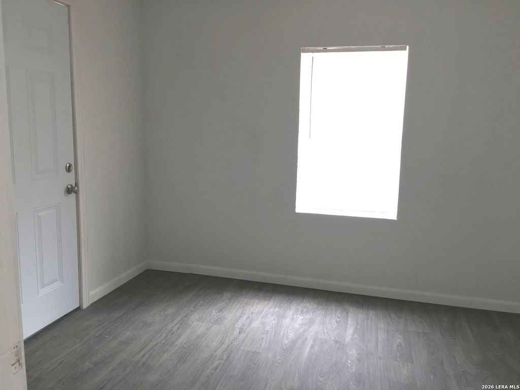 Photo of 123 W Mitchell, San Antonio, TX 78204 (MLS # 1943356)