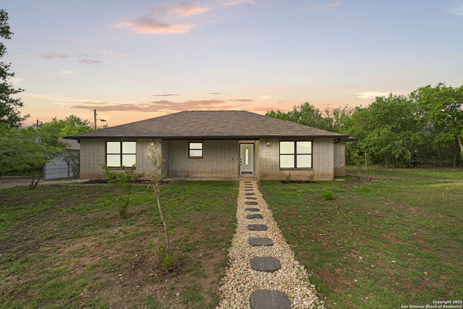 237 County Road 386