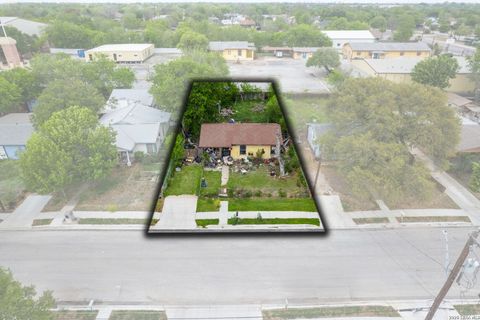 823 Shemya Ave San Antonio TX 78221