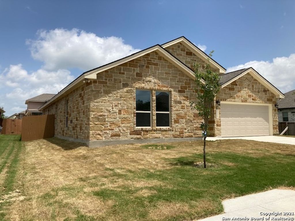 Photo of 11235 BEGONIA ROCK, San Antonio, TX 78245 (MLS # 1926522)