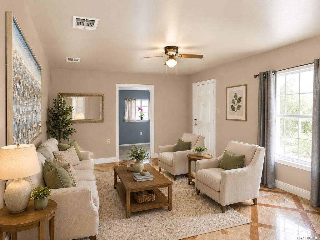 Photo of 338 Charcliff Dr, San Antonio, TX 78220 (MLS # 1973587)