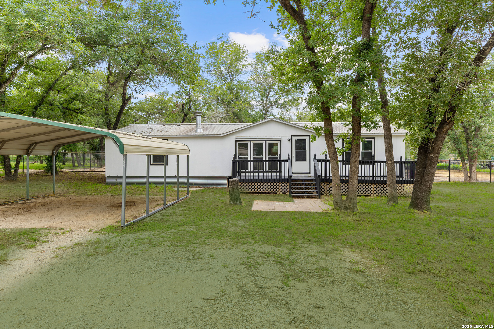 929 Hickory Grv, La Vernia, TX, 78121