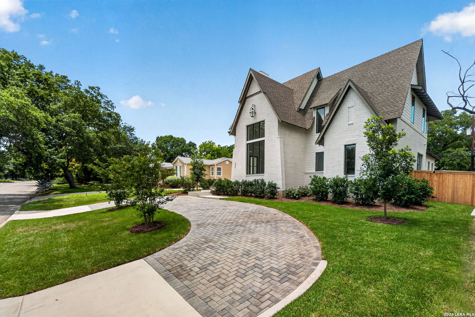 255 CLAYWELL DR