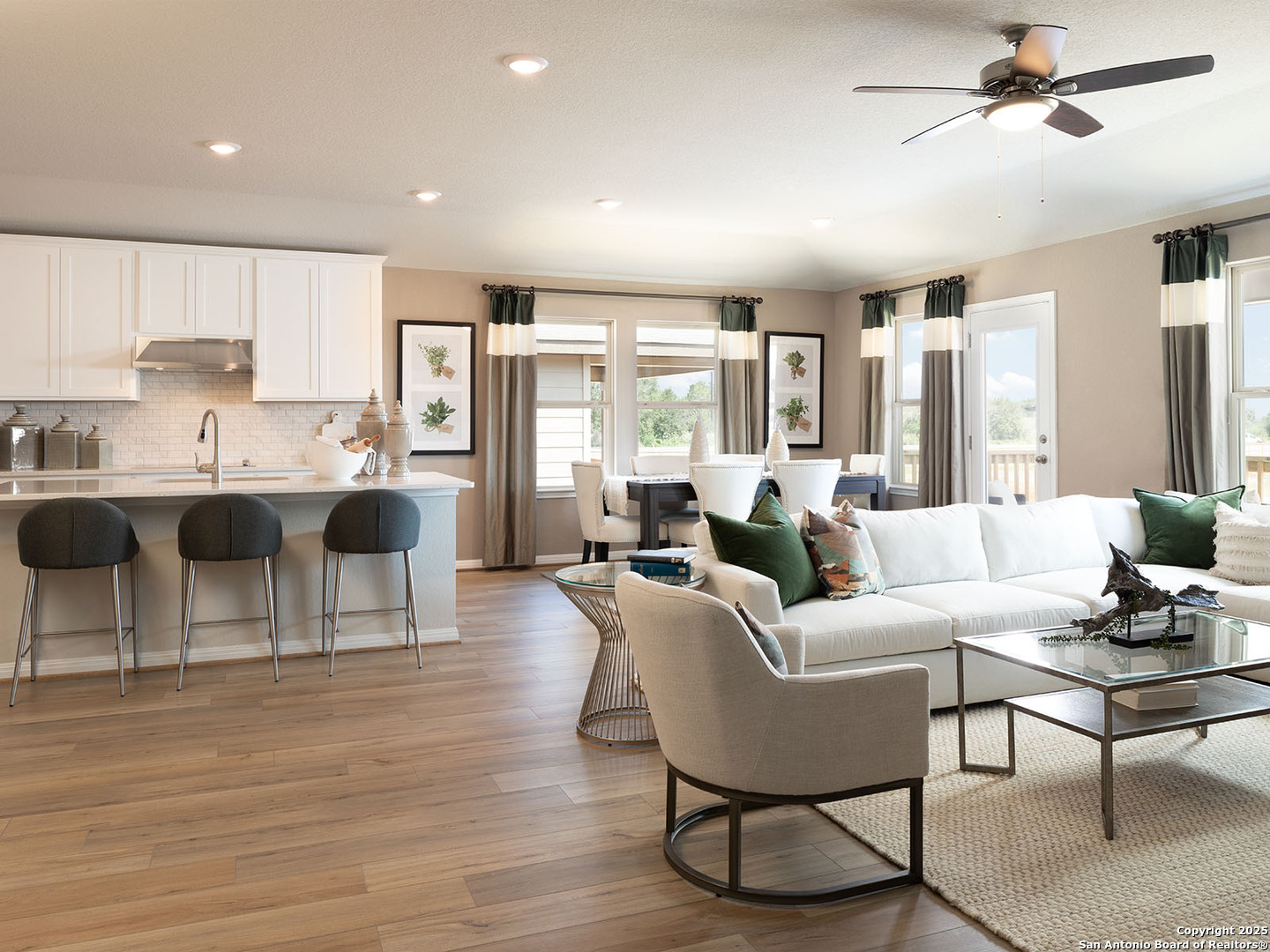 111 Shelton Pass
