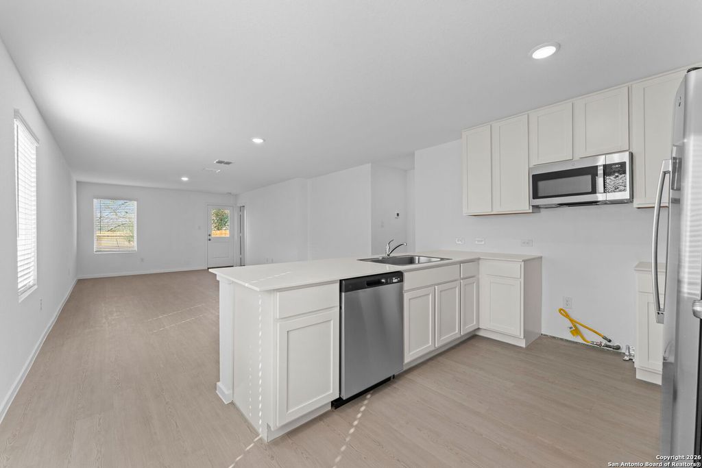 Photo of 7234 Brownleaf Dr, San Antonio, TX 78227 (MLS # 1934461)