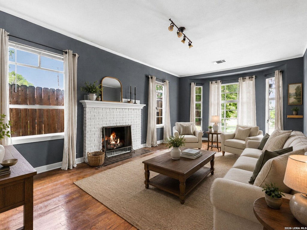Photo of 507 S Palmetto Avenue, San Antonio, TX 78203 (MLS # 1995495)