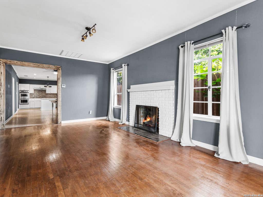 Photo of 507 S Palmetto Avenue, San Antonio, TX 78203 (MLS # 1995495)