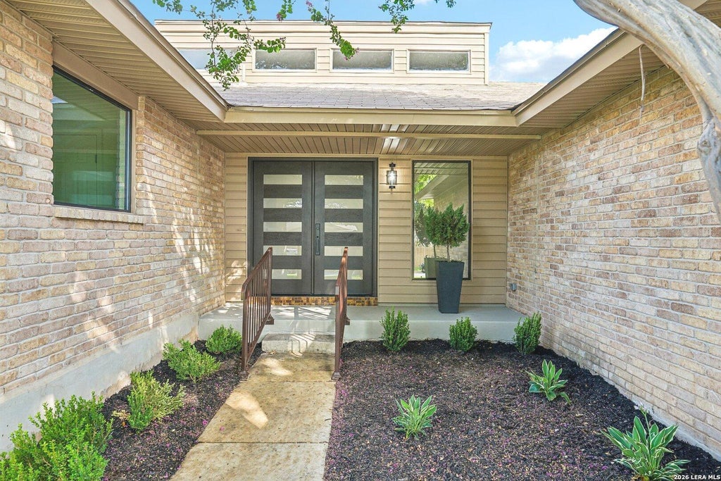 Photo of 6242 Madeleine, San Antonio, TX 78229 (MLS # 2003156)