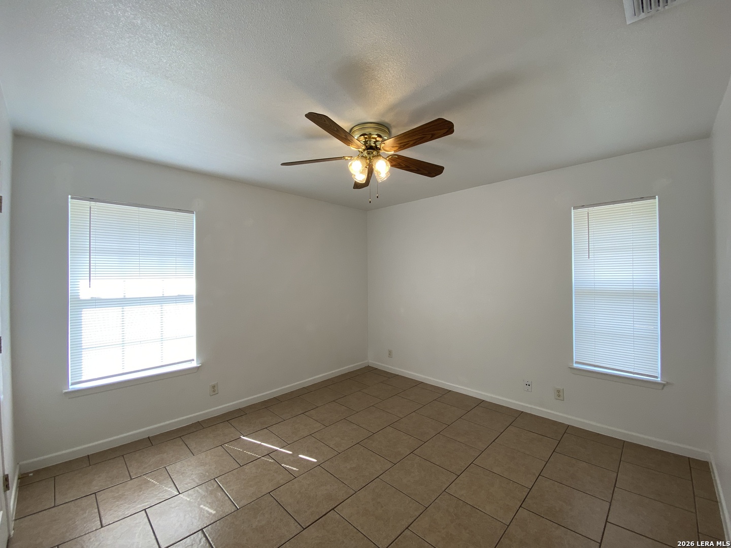 1209 W Goodwin A