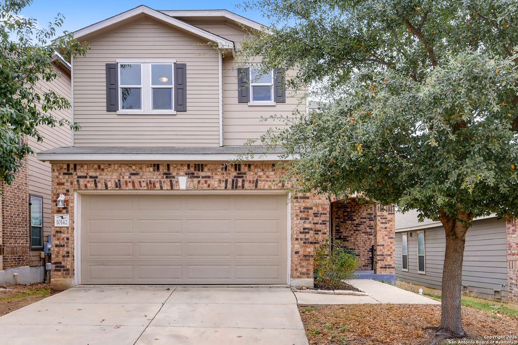 Photo of 10142 Overlook Canyon, San Antonio, TX 78245 (MLS # 1933591)