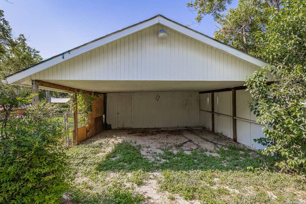 Photo of 963 Bismark, Seguin, TX 78155 (MLS # 2006528)