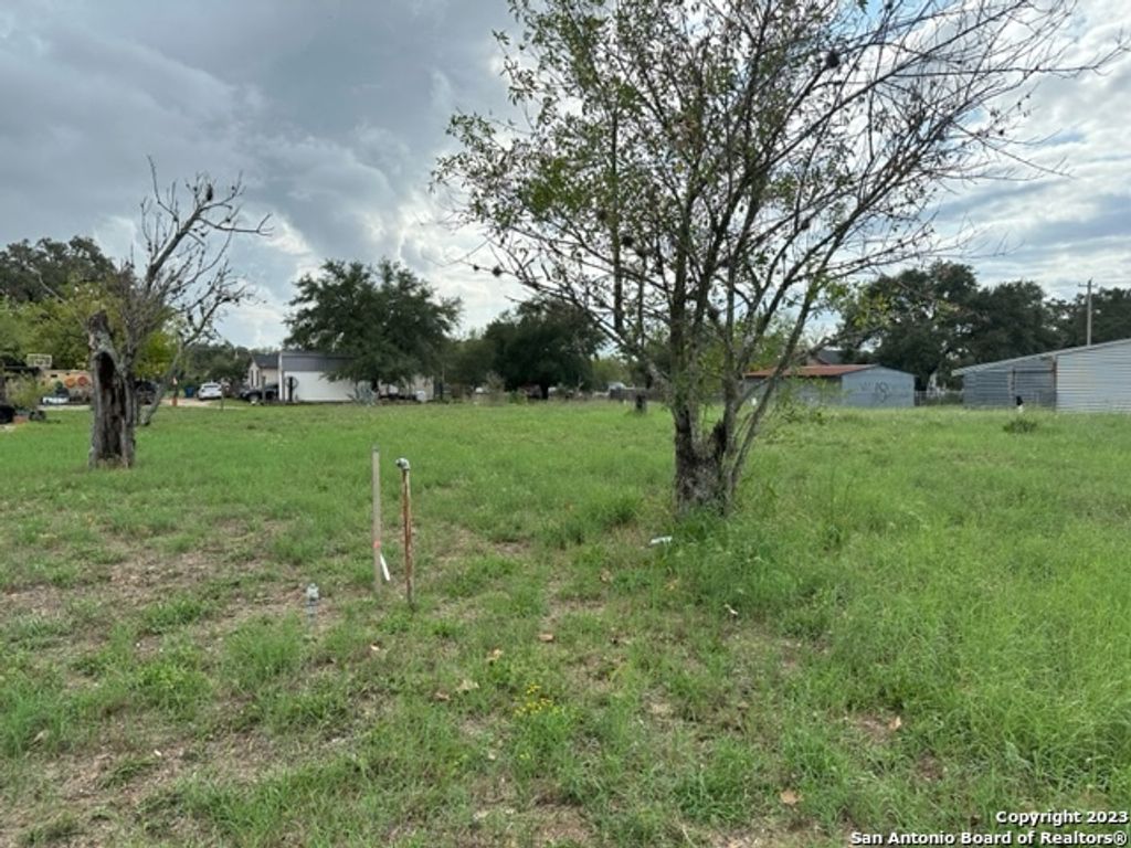 View Dowdy Real Estate, LLC's Homes for Sale Dowdy Real Estate, LLC