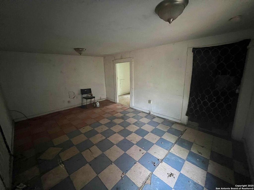 Photo of 436 Pace, San Antonio, TX 78207 (MLS # 1870675)