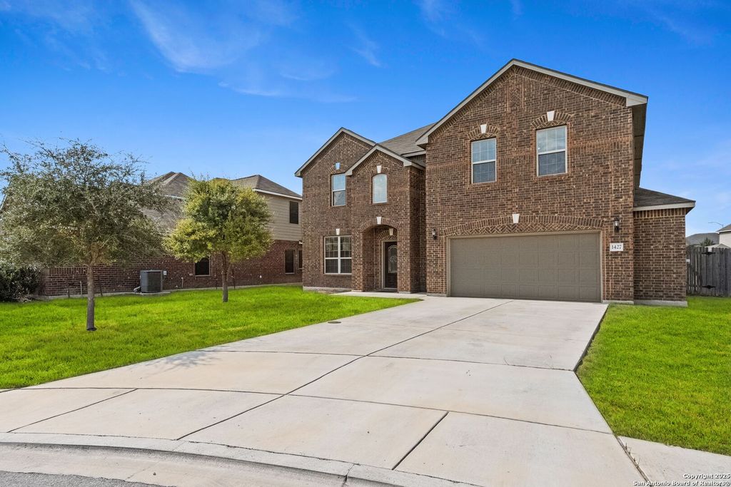 Photo of 1427 Garden Laurel, New Braunfels, TX 78130 (MLS # 1912923)