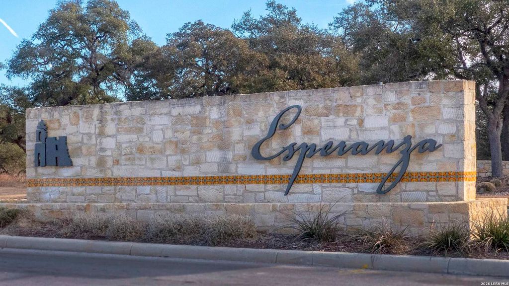 Photo of 220 Alonzo, Boerne, TX 78006 (MLS # 1960111)