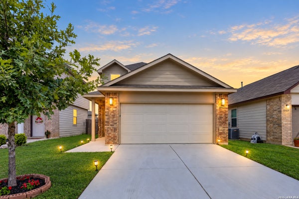 10423 GREEN PR, SAN ANTONIO, TX 78223 - Image 8313042272e3db2dedb7f9b4d401b57f/4130204519