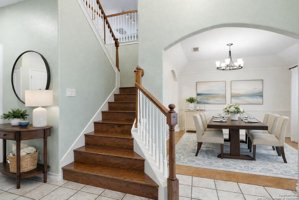 Photo of 2 Rossridge, San Antonio, TX 78248 (MLS # 1934739)