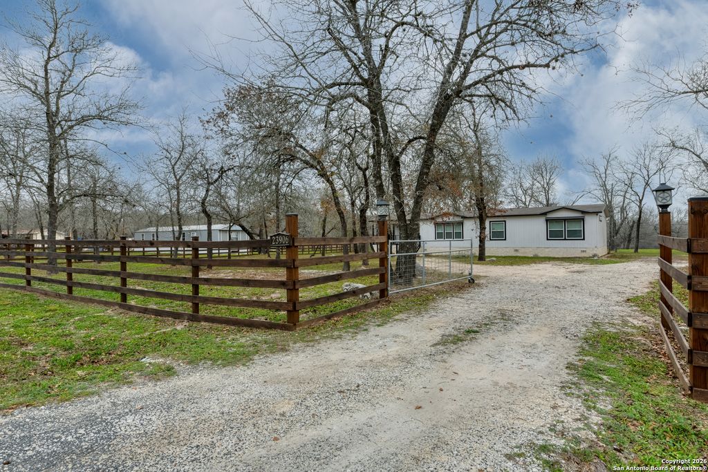 Photo of 23906 Blackjack Bend, San Antonio, TX 78264 (MLS # 1934180)