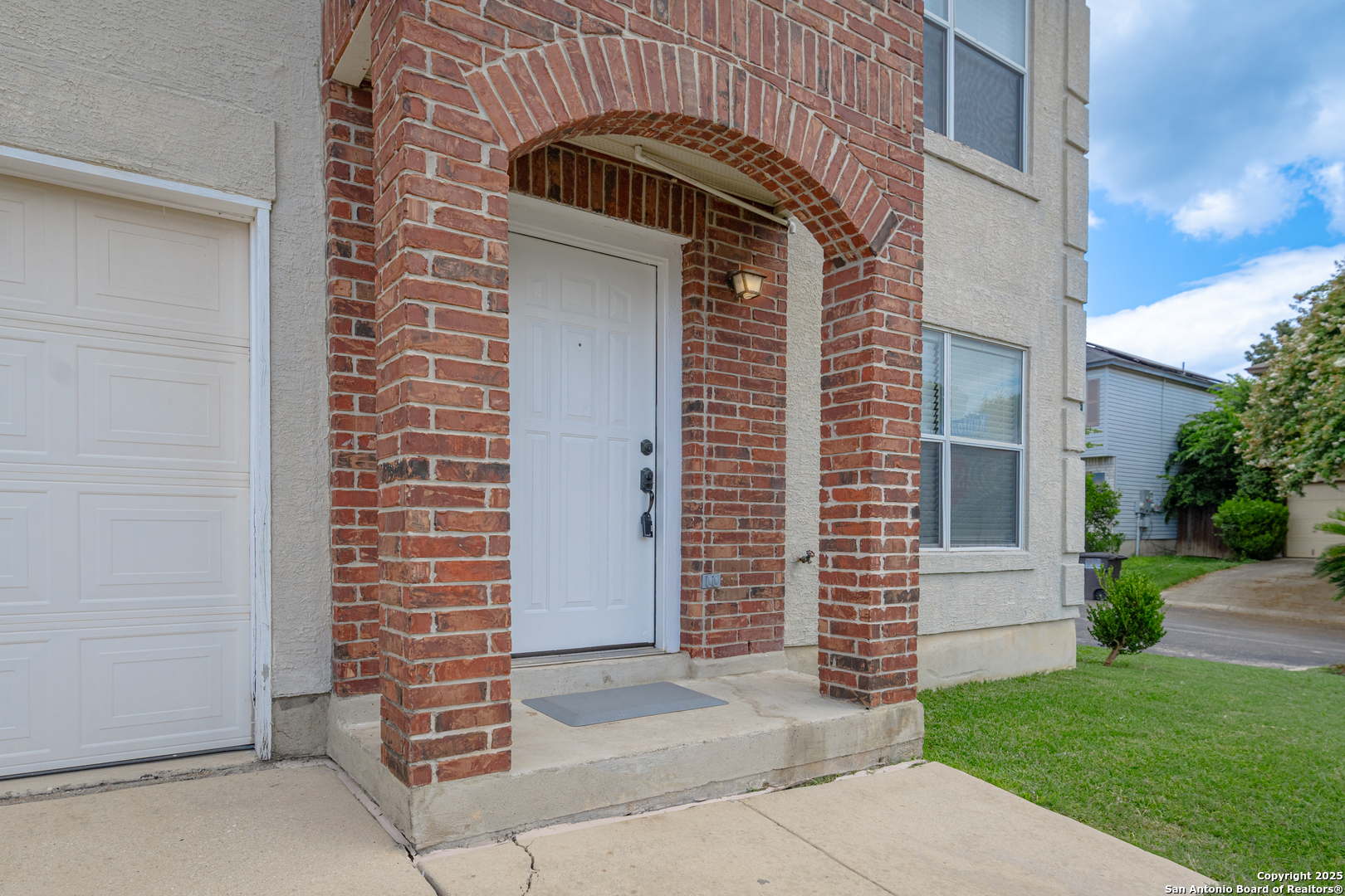 5021 Kenton Royalle