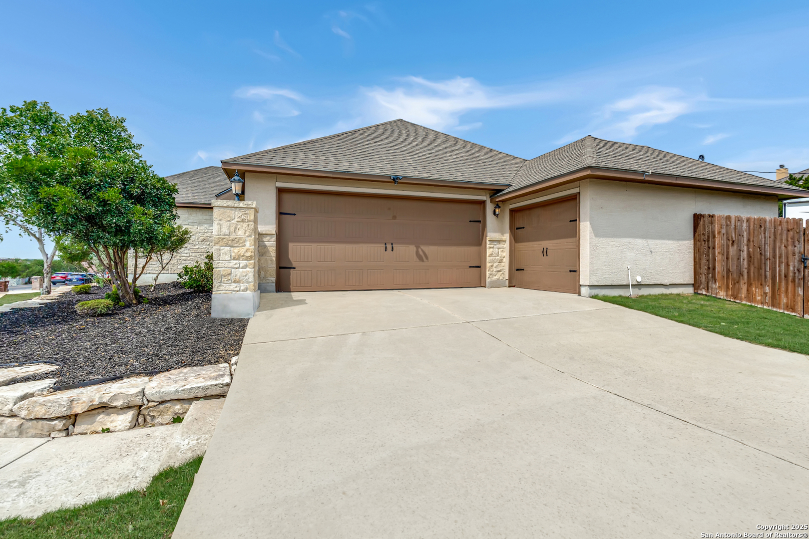 1703 Slumber Pass
