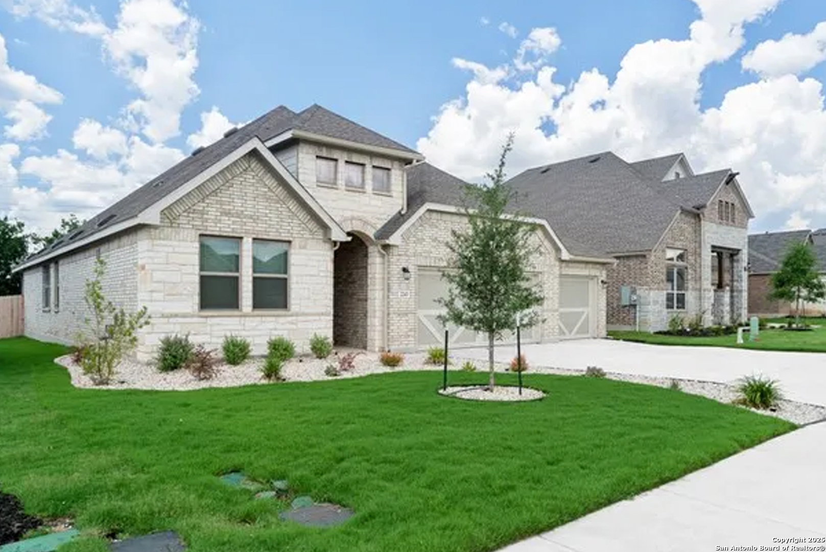 2243 Meadow Way