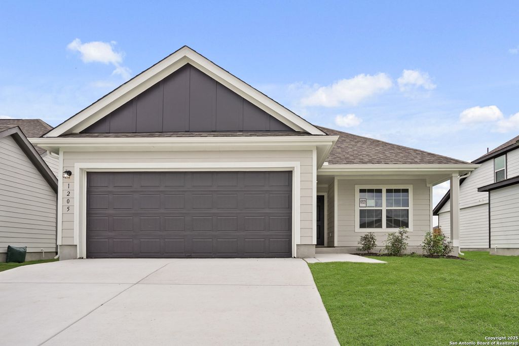 Photo of 1205 Marvin Grove, Seguin, TX 78155 (MLS # 1880993)