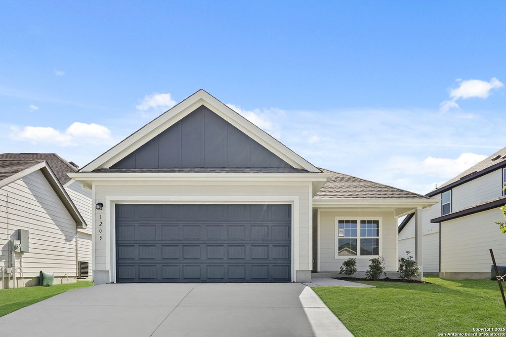 Photo of 1205 Marvin Grove, Seguin, TX 78155 (MLS # 1880993)