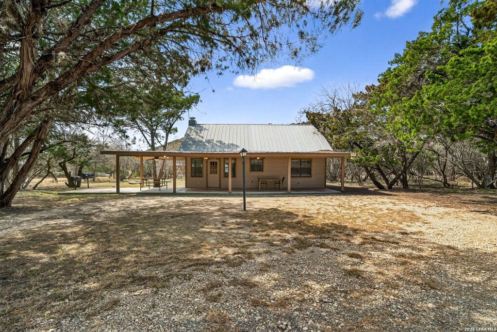 Photo of 15 Cedar Lane, ConCan, TX 78838 (MLS # 1944088)