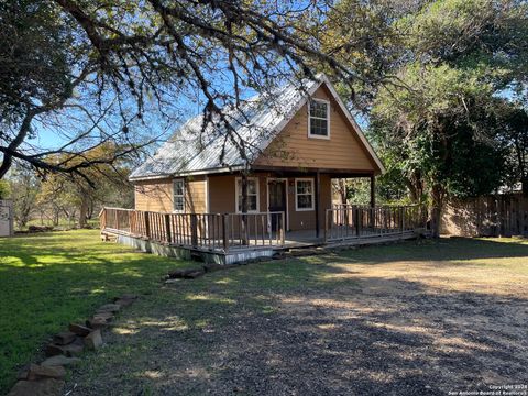 A home in Bandera