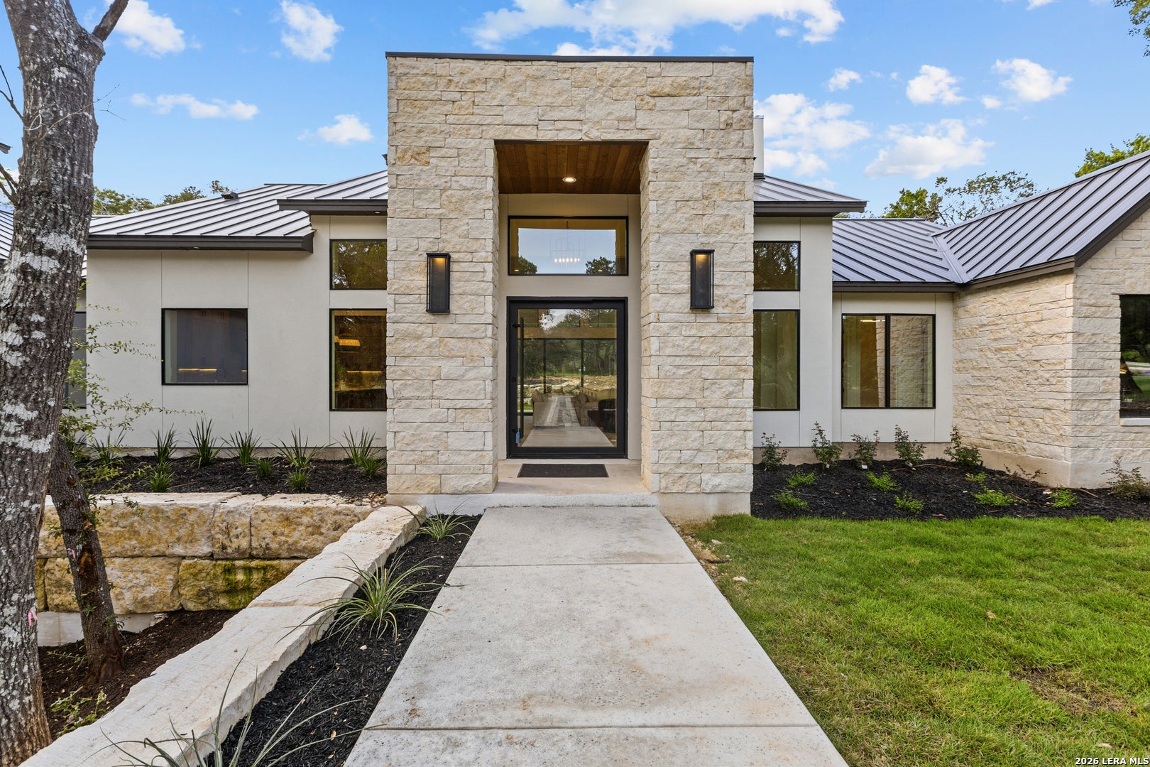 128 Balcones Bend