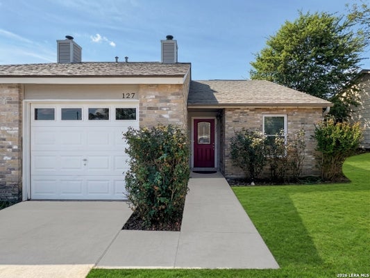 127 WHISPER WAY, BOERNE, TX 78006 - Image 83a8b4e00724d86f83bc3c15f5f263fe/765070841