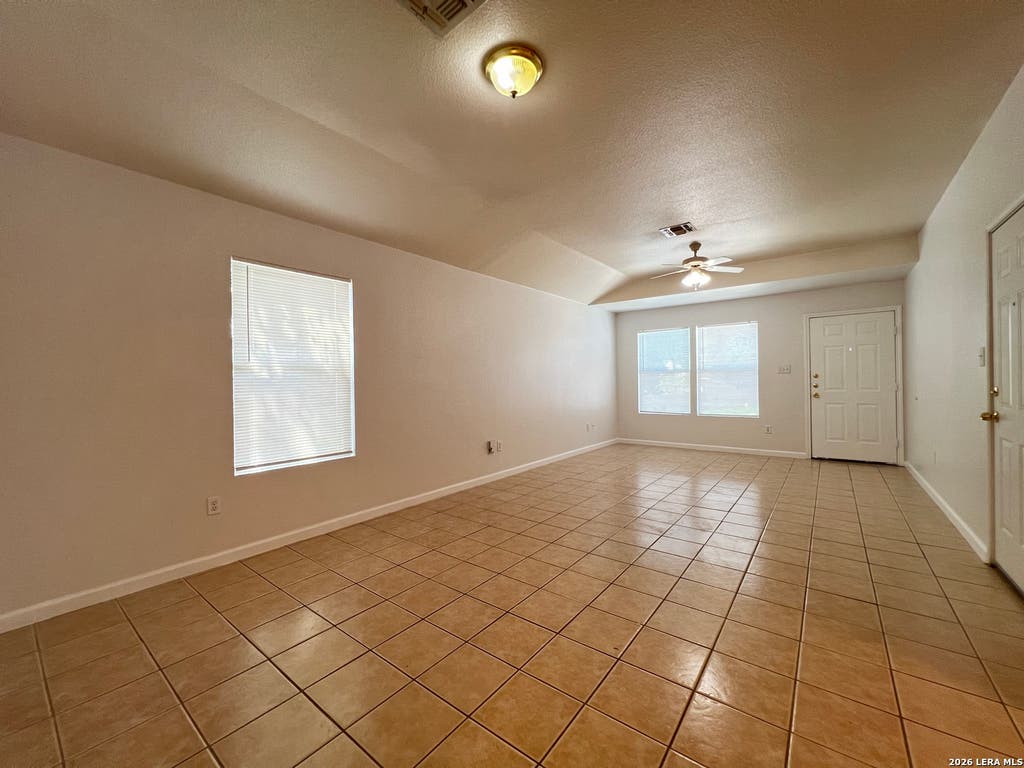 Photo of 7302 TRAIL XING, San Antonio, TX 78250 (MLS # 2003418)