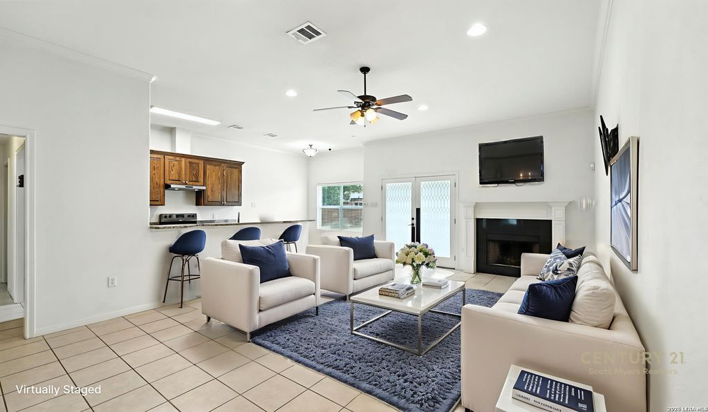 Photo of 637 Topaz, Seguin, TX 78155 (MLS # 1943722)