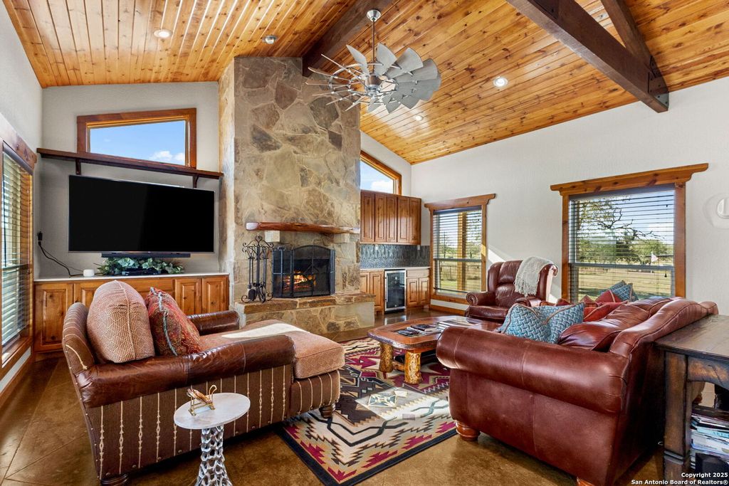 Photo of 381 Schneider, Seguin, TX 78155 (MLS # 1927835)