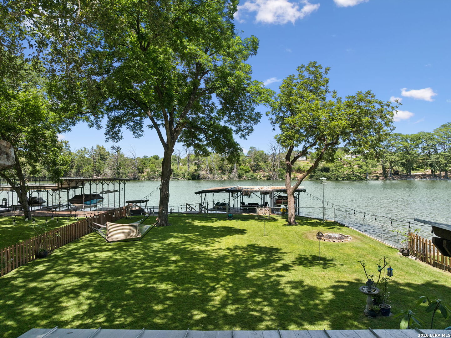 1435 E ZIPP RD