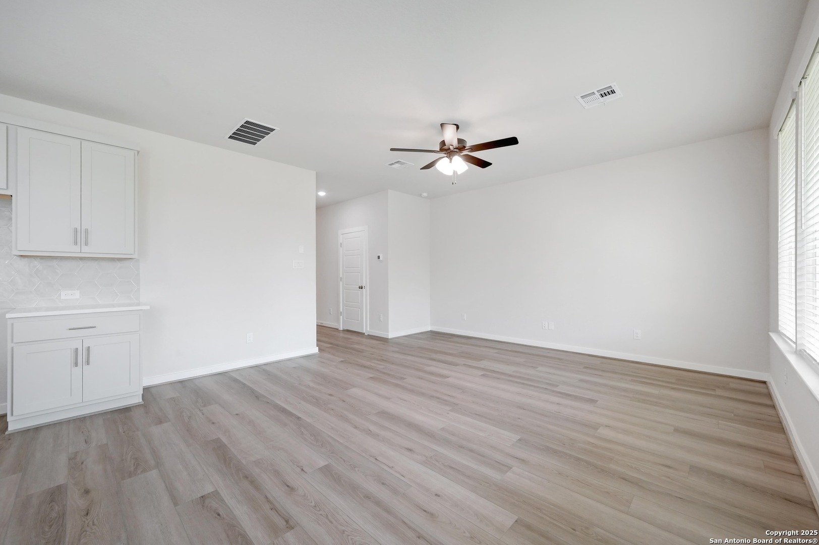 6031 Calgary Park