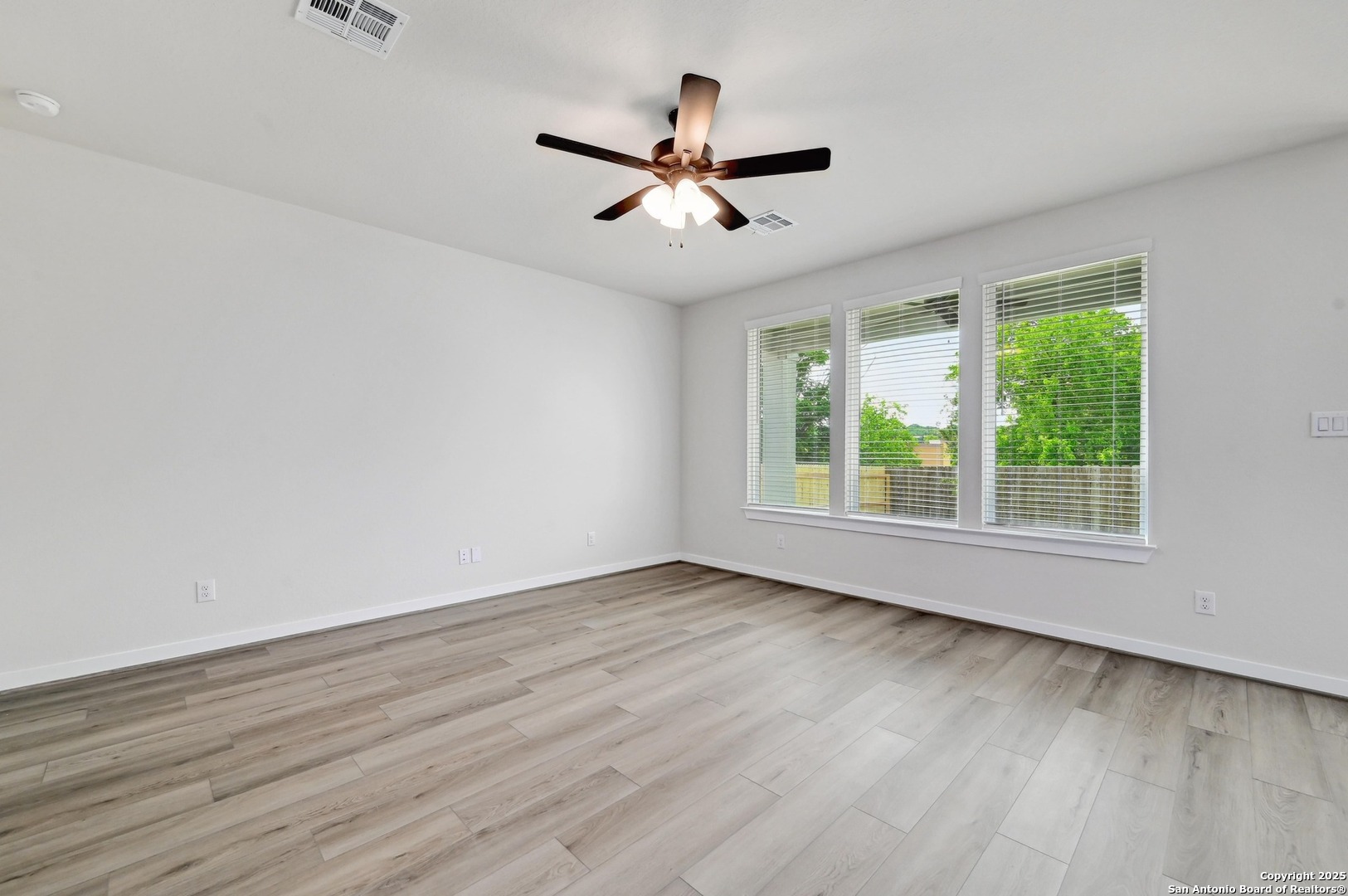 6031 Calgary Park