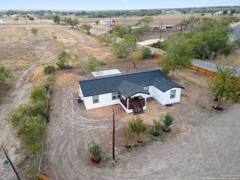 A home in Devine